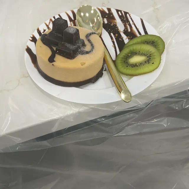 Cakes, salads and desserts from the Mashmanim kitchen