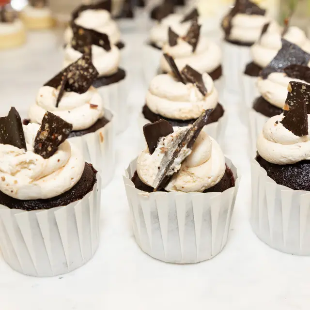 Miniature desserts from the Mashmanim kitchen