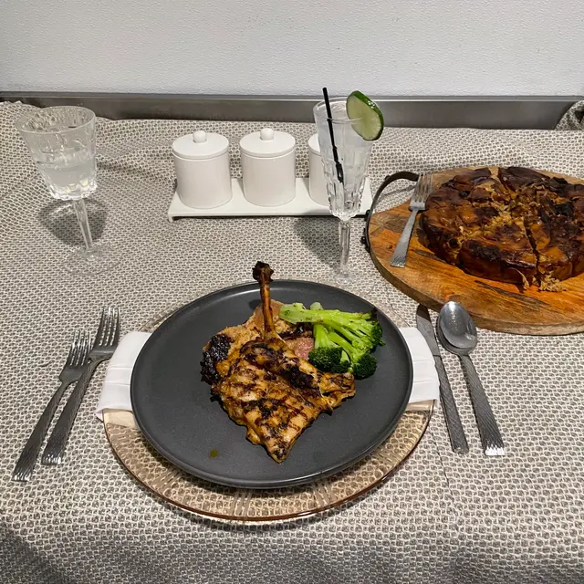 A bar mitzvah seudah catered by Mashmanim