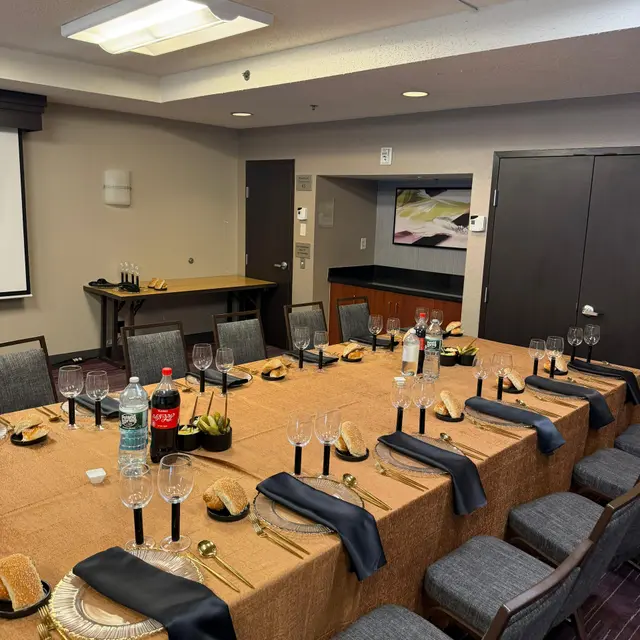 A hall set for a simcha by Mashmanim