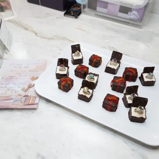 Cakes, salads and desserts from the Mashmanim kitchen