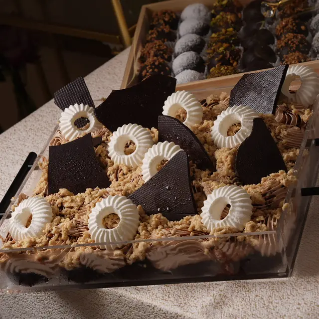 Cakes, salads and desserts from the Mashmanim kitchen