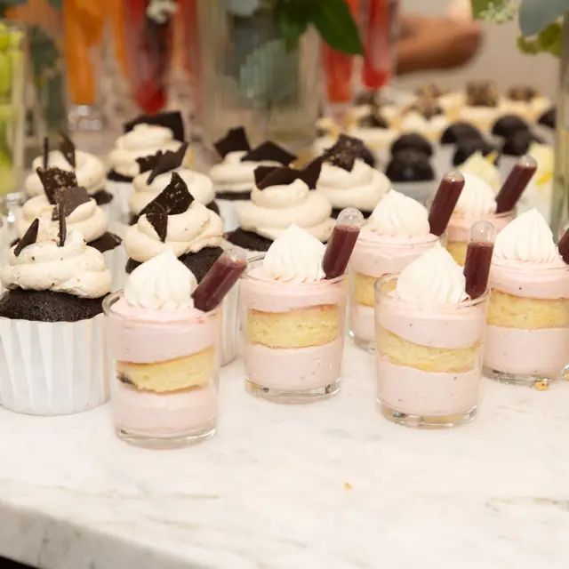 Miniature desserts from the Mashmanim kitchen