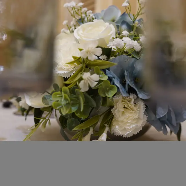 Flowers and centerpieces arranged by Mashmanim
